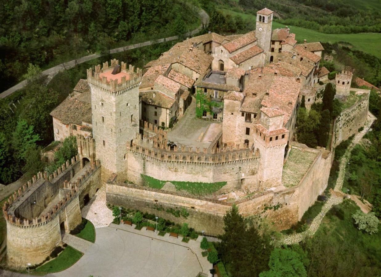 Апартаменты App.To Pian Del Ronco Pellegrino Parmense Экстерьер фото